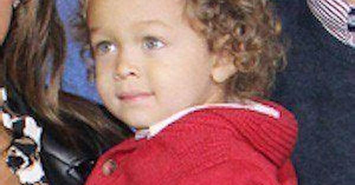 Aden Housley - Net Worth, Age, Height, Birthday, Bio, Wiki!