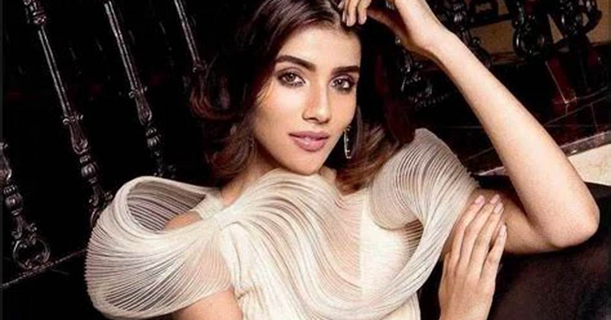 Aditi Hundia- Wiki, Age, Height, Net Worth, Boyfriend, Dating, Career