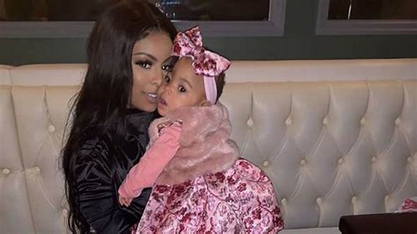 Alaiya Grace Maxwell Age, Birthday, Alexis Sky Daughter, Daddy