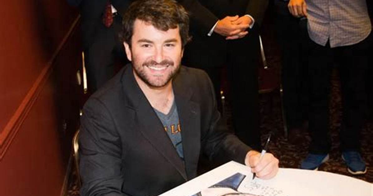 Alex Brightman Net Worth, Age, Height, Bio, Birthday, Wiki!