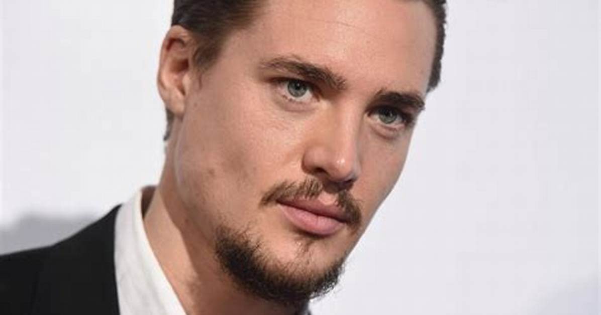 Alexander Dreymon Net Worth, Age, Height, Bio, Birthday, Wiki!