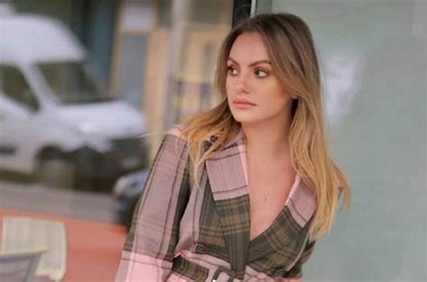 Alexandra Stan Releases Music Video for New Single "Noi 2"