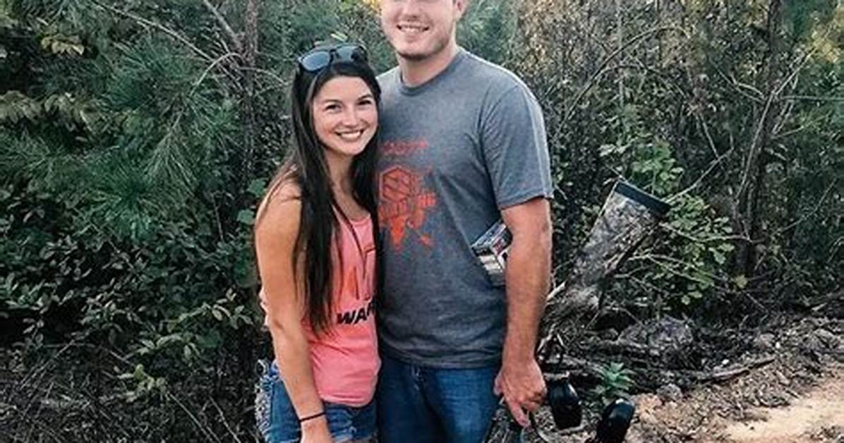 All About Hannah Barron and Hunter Horton Dating History