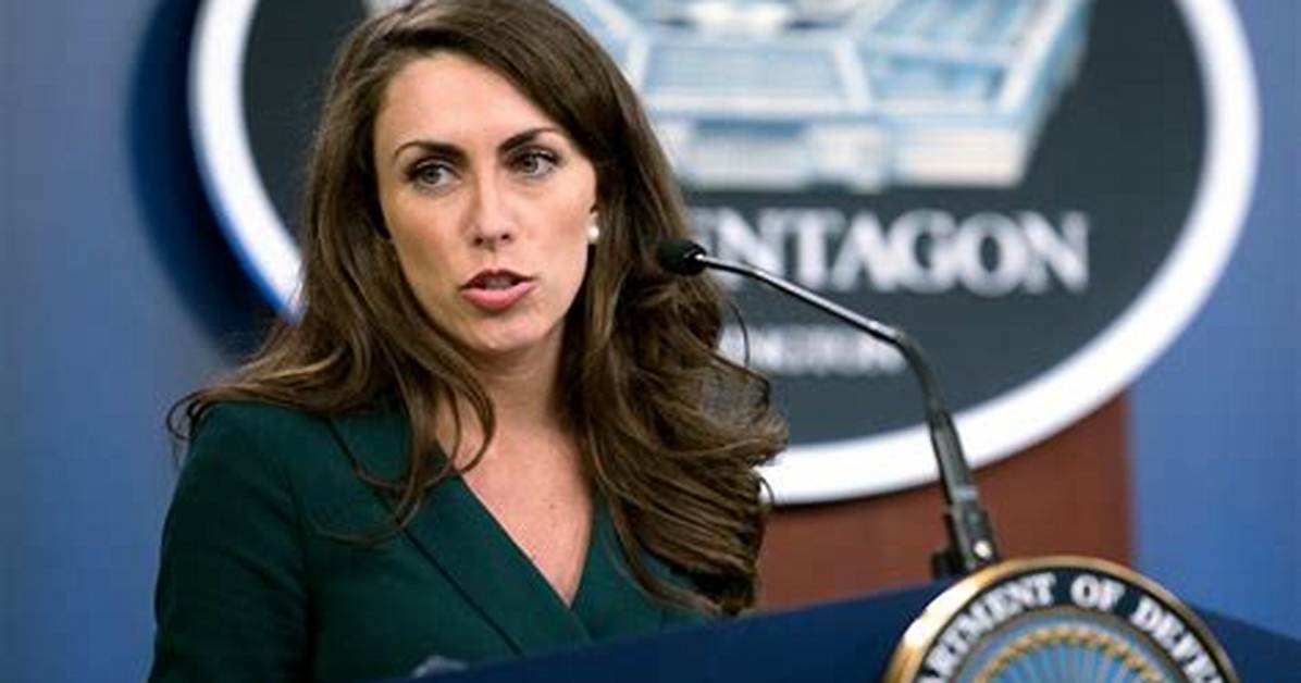 Alyssa Farah Bio, Age, Career, Net Worth, Husband, Children, Parents