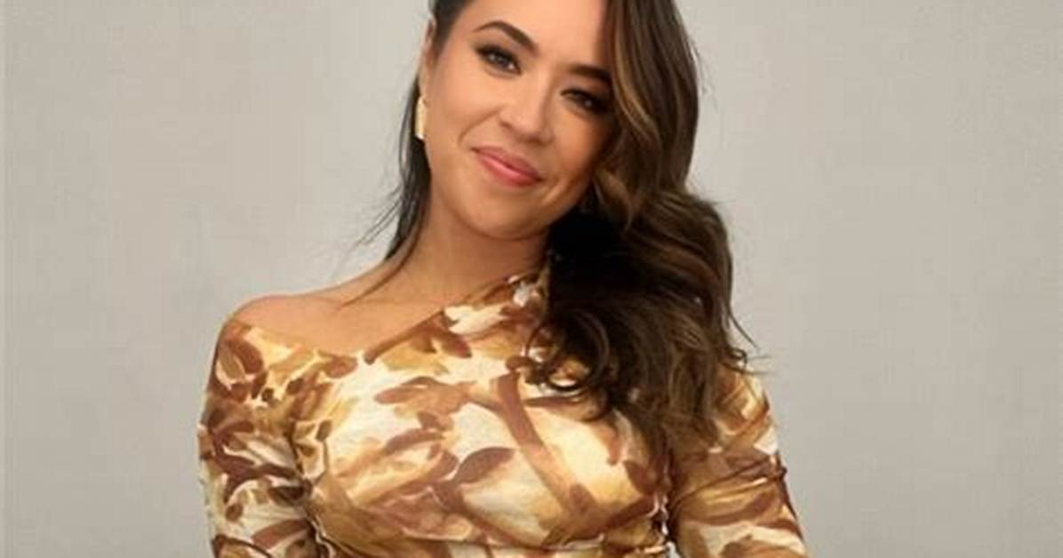 Amanda Salinas- Wiki, Age, Height, Net Worth, Husband, Ethnicity