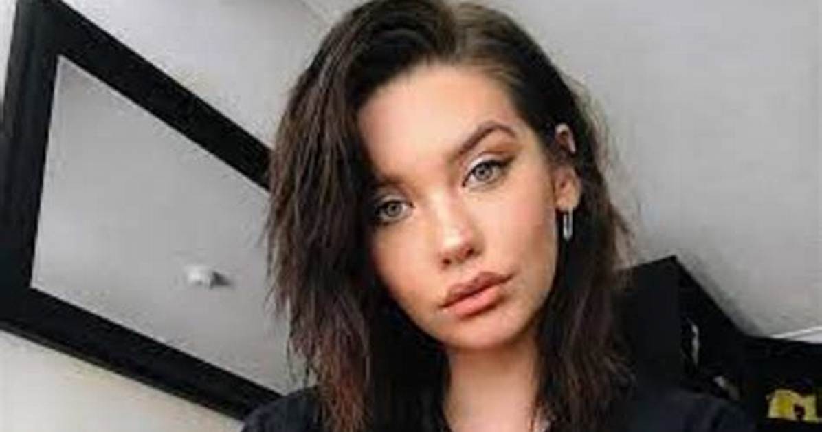 Amanda Steele- Biography, Age, Height, Net Worth, Boyfriend, Dating