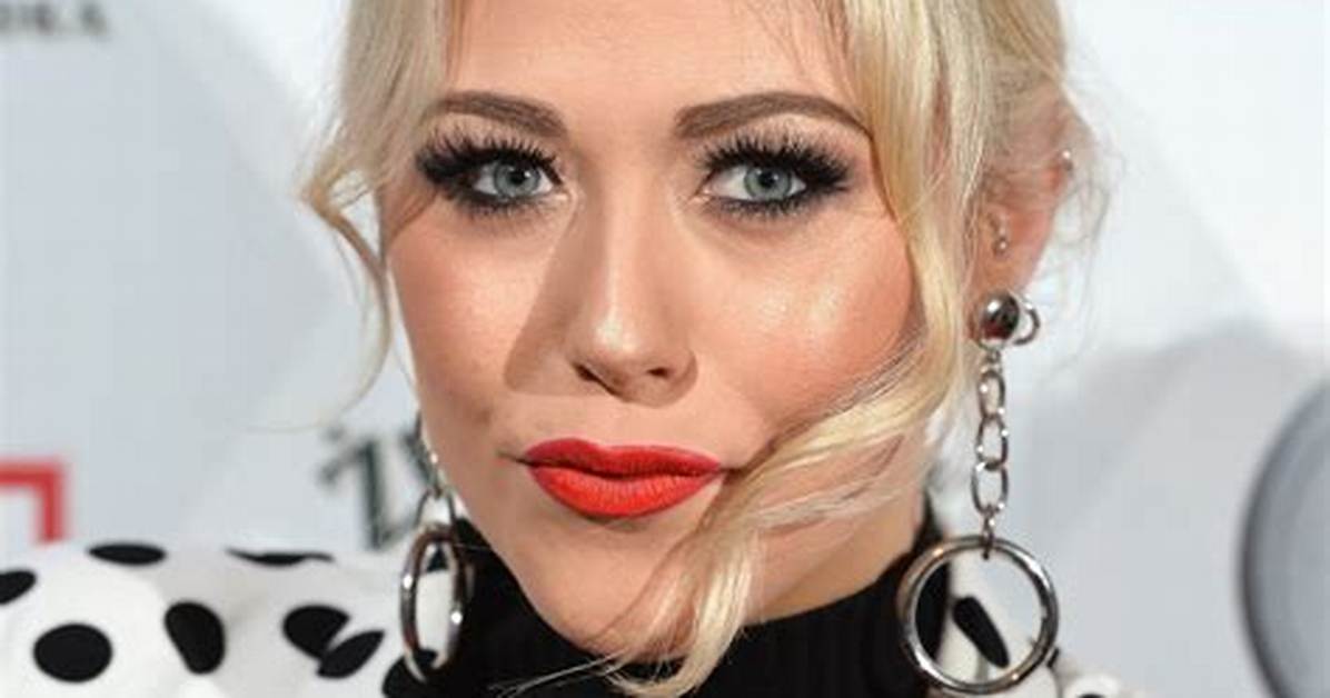 Amelia Lily’s Boyfriend: Who Is Amelia Lily Dating?
