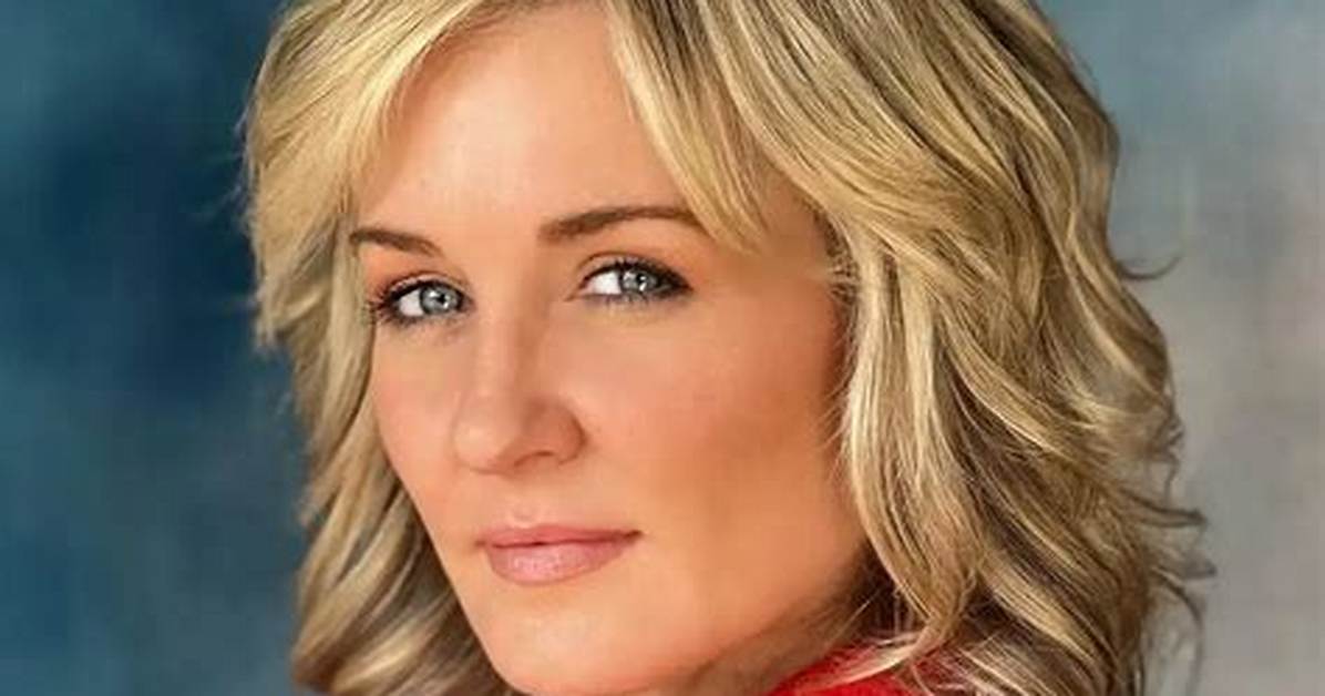 Amy Lynn Baxter - Net Worth, Age, Height, Birthday, Bio, Wiki!