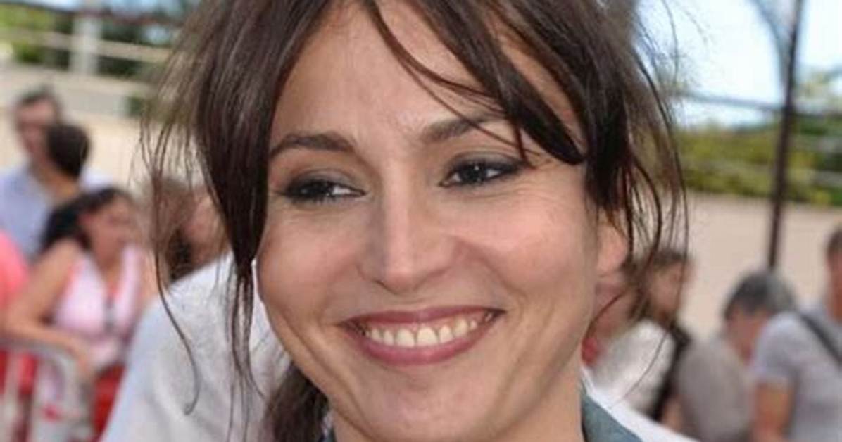 Anna Charrier
