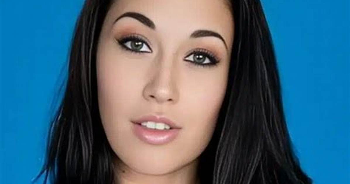 Annalise Wood- Age, Boyfriend, Net Worth, Height, Ethnicity
