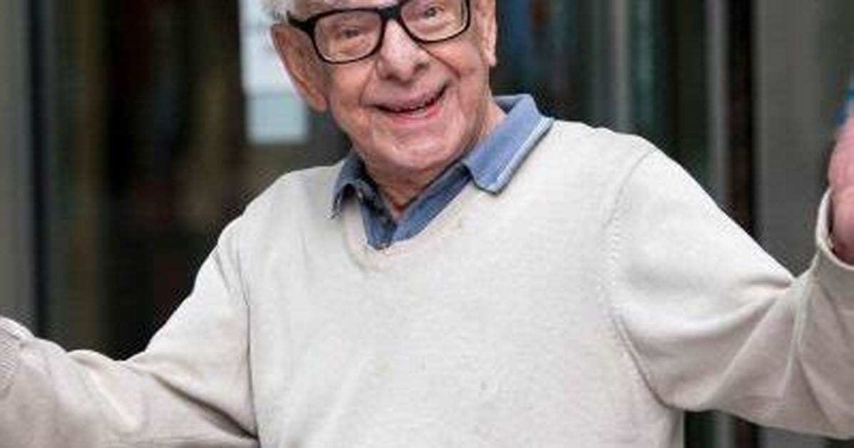 Barry Cryer- Wiki, Age, Net Worth, Wife, Marriage, Height