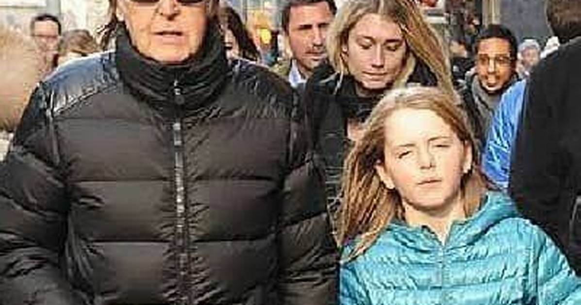 Beatrice Mccartney Net Worth, Age, Height, Bio, Birthday, Wiki!