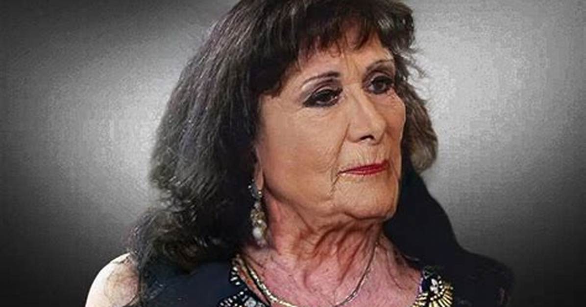 Beatriz Adriana Sol%C3%Ads Net Worth Age Height 1200. Jpg