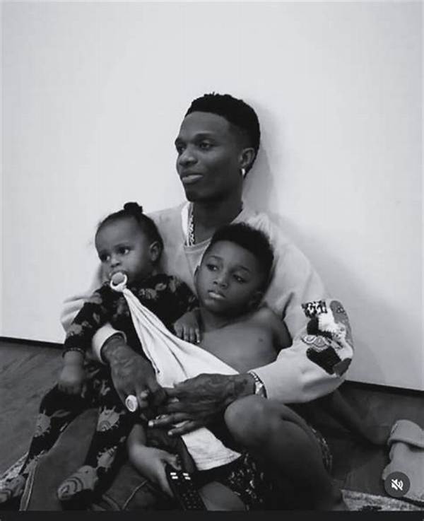 Beautiful Photos of Wizkid’s Childhood Girlfriend Who Is Now Happily Married Pop Up