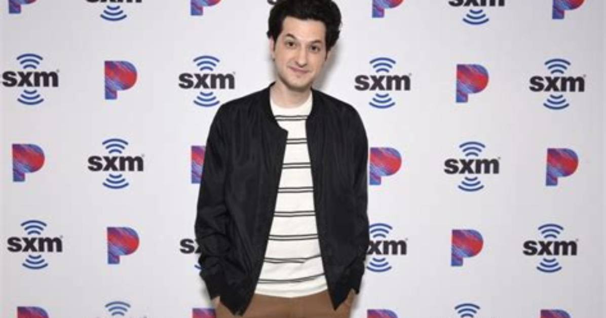 Ben Schwartz- Wiki, Age, Height, Net Worth, Girlfriend, Dating