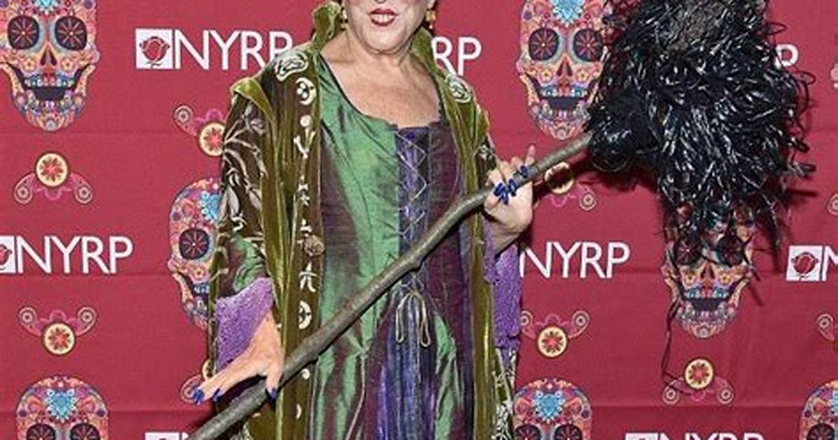 Bette Midler Dresses as Her Hocus Pocus Character for Halloween Party