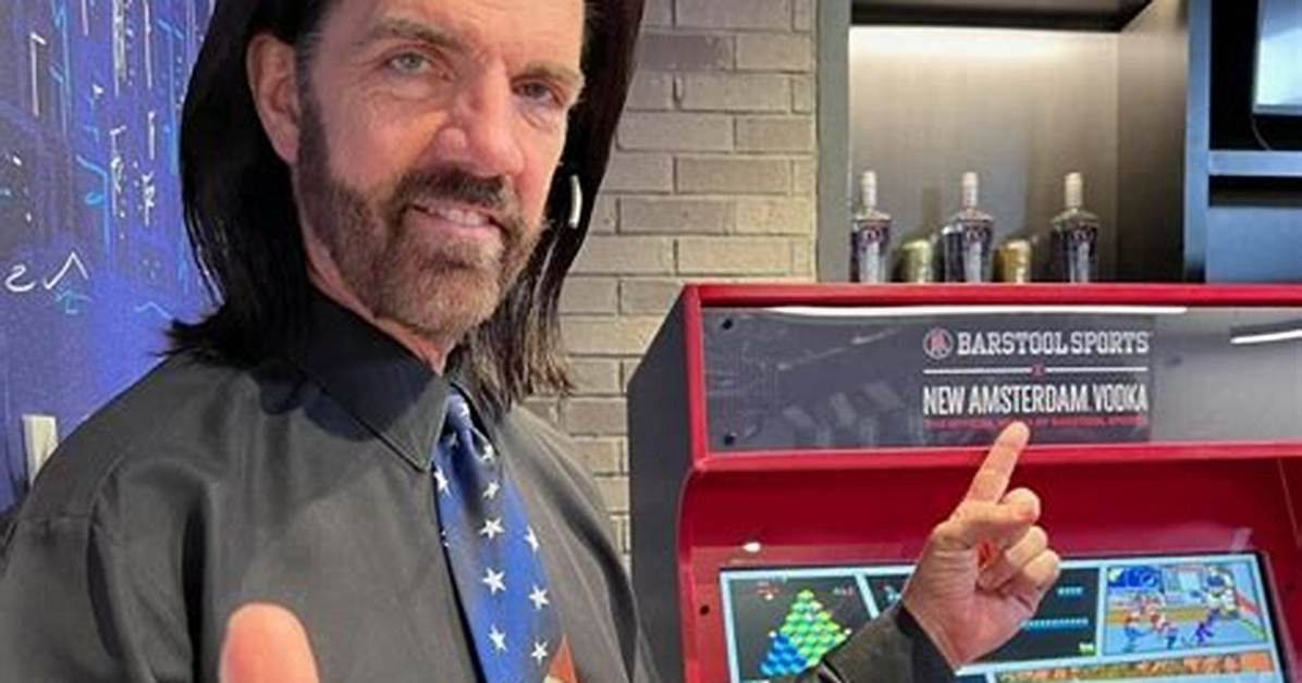 Billy Mitchell- Wiki, Biography, Age, Height, Net Worth, Husband