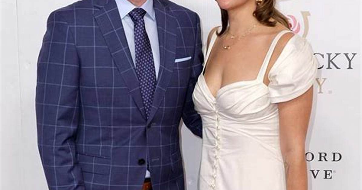 Bobby Flay’s Girlfriend Christina Perez – Get to Know the Chef’s Partner