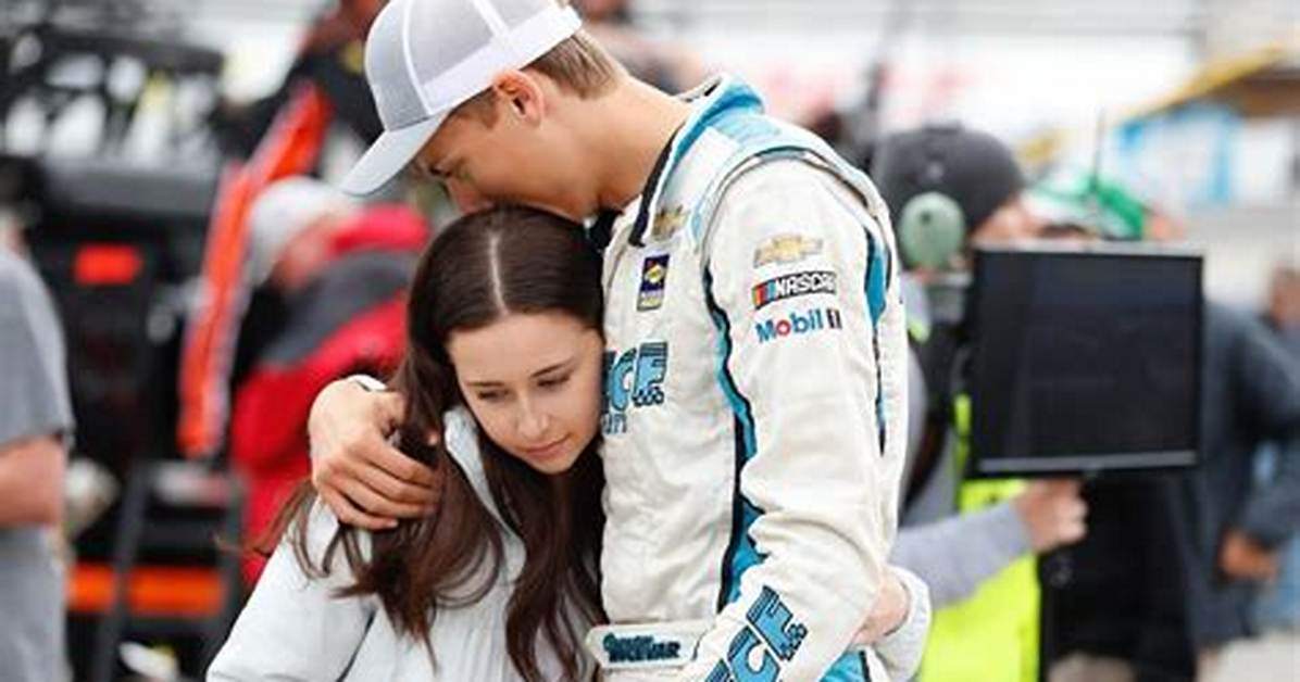 Carson Hocevar Bio, Age, Height, Parents, Girlfriend, Net Worth
