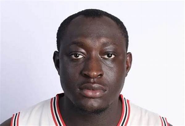 Carter Efe Biography: Age, Car, Girlfriend, Machala Lyrics, Father, Tribe, Net Worth, Brother, Songs, Wikipedia