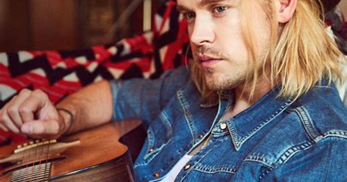 Chord Overstreet Releases 'Homeland' - Celebmix