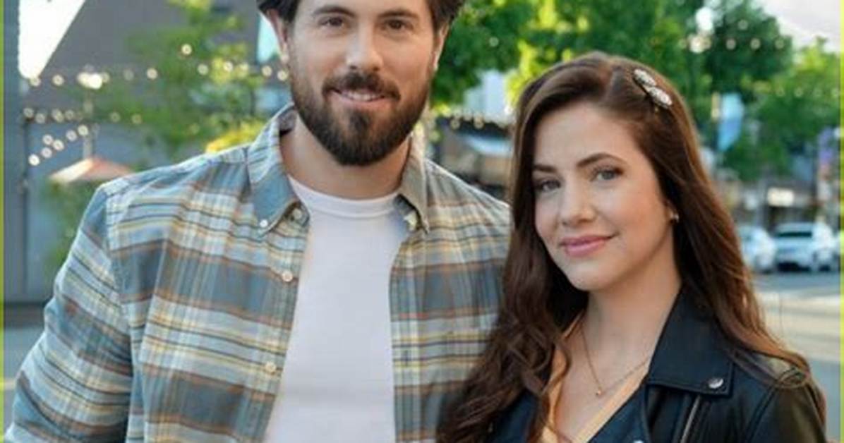 Chris Mcnally- Wiki, Age, Height, Net Worth, Girlfriend, Ethnicity