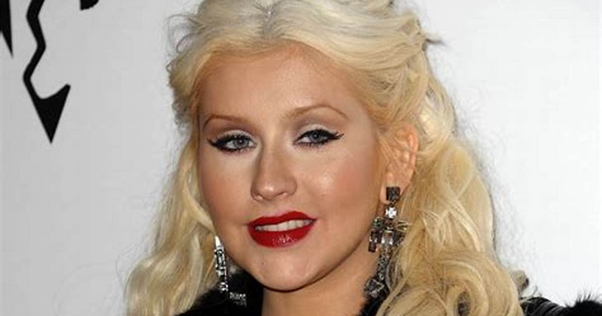 Christina Aguilera Net Worth, Age, Height