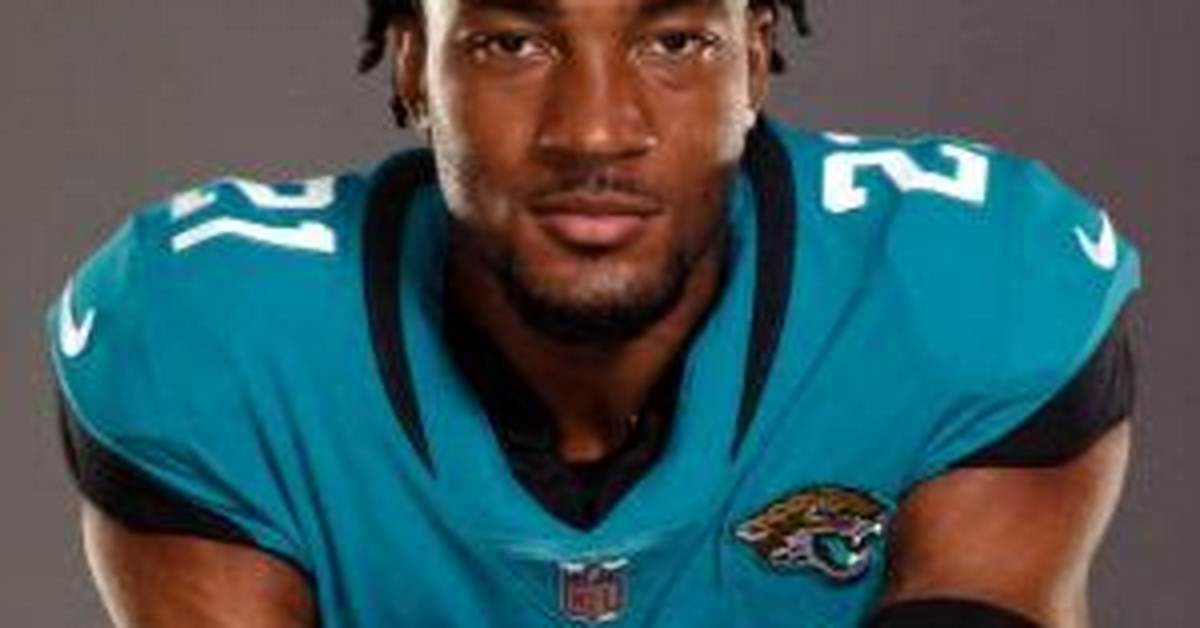 Cj Henderson Wiki; Nfl, Parents, Brother, Girlfriend, High School, Contract, Height