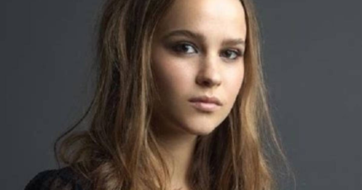 Clara Rugaard Biography: Age, Height, Wiki, Net Worth, Boyfriend, Family, Married Husband, Instagram, Parents