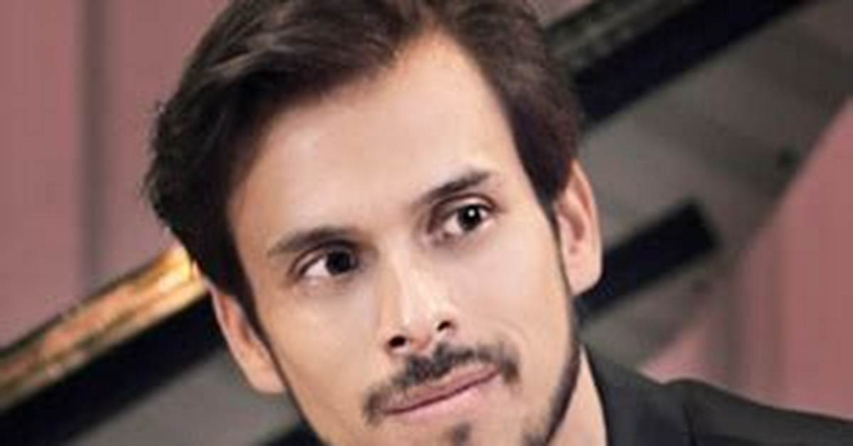 Claudio Roca - Net Worth, Age, Height, Birthday, Bio, Wiki!