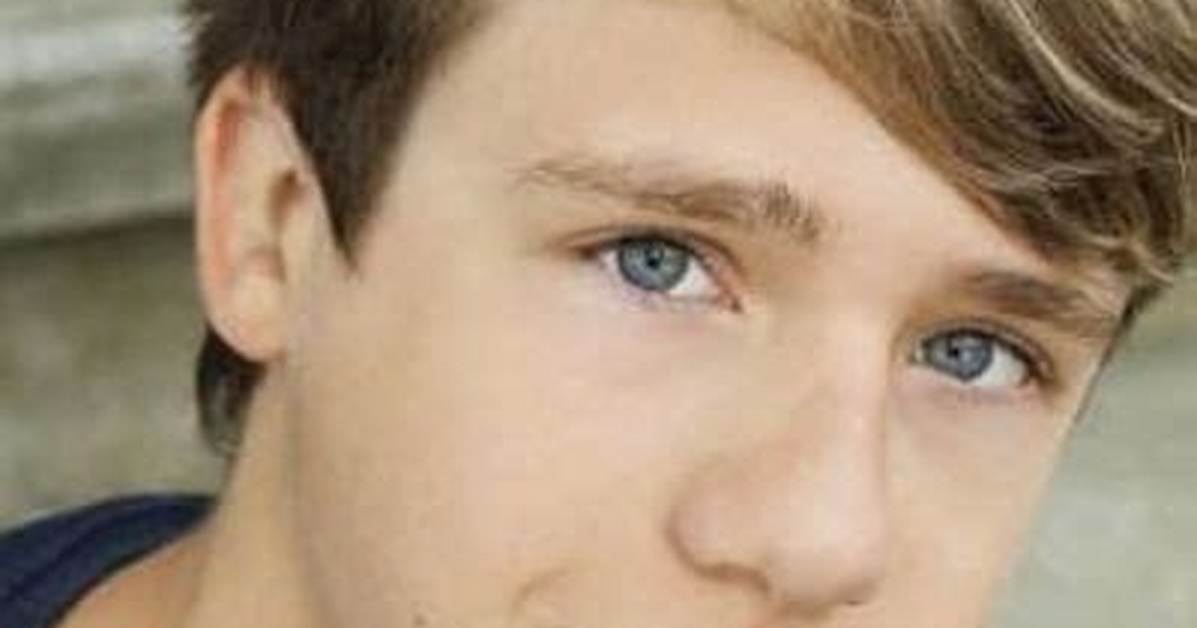 Connor Fielding - Net Worth, Age, Height, Birthday, Bio, Wiki!