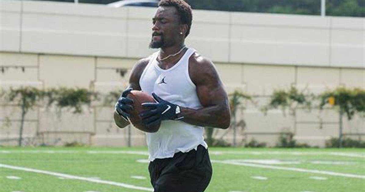 Corey Davis Net Worth, Age, Height, Bio, Birthday, Wiki!