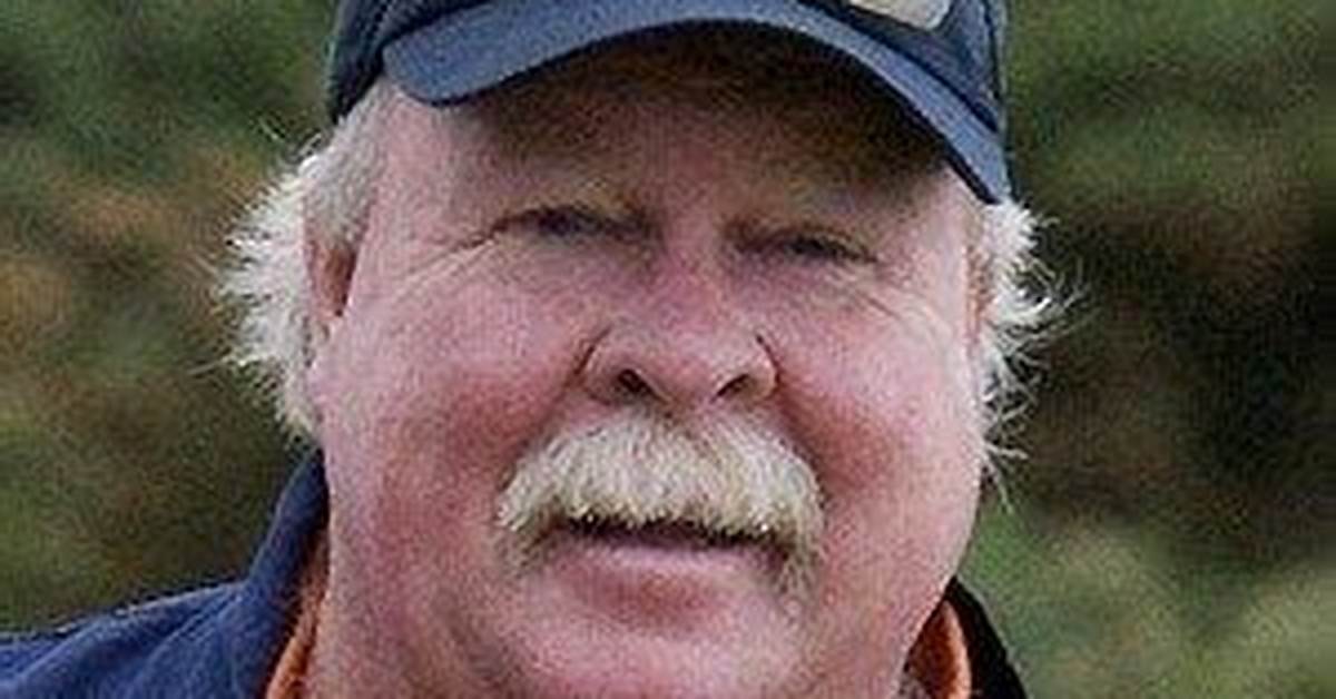 Craig Stadler Net Worth 2024, Age, Height, Bio, Birthday, Wiki!