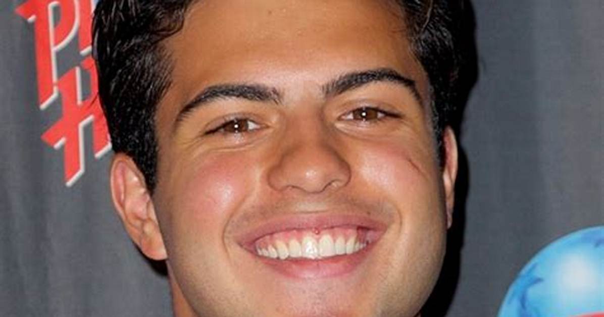 David Castro Net Worth, Age, Height, Bio, Birthday, Wiki!
