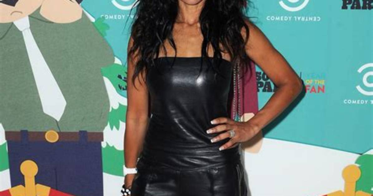 Downtown Julie Brown Net Worth, Age, Height, Bio, Birthday, Wiki!