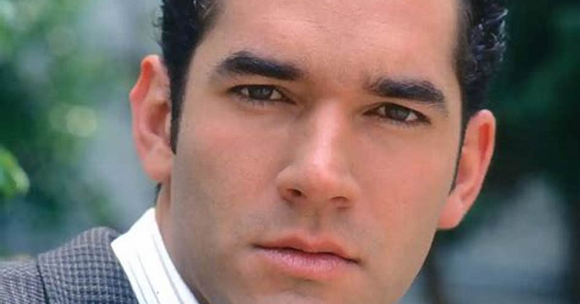 Eduardo Santamarina Net Worth 2024, Age, Height, Bio, Birthday, Wiki!
