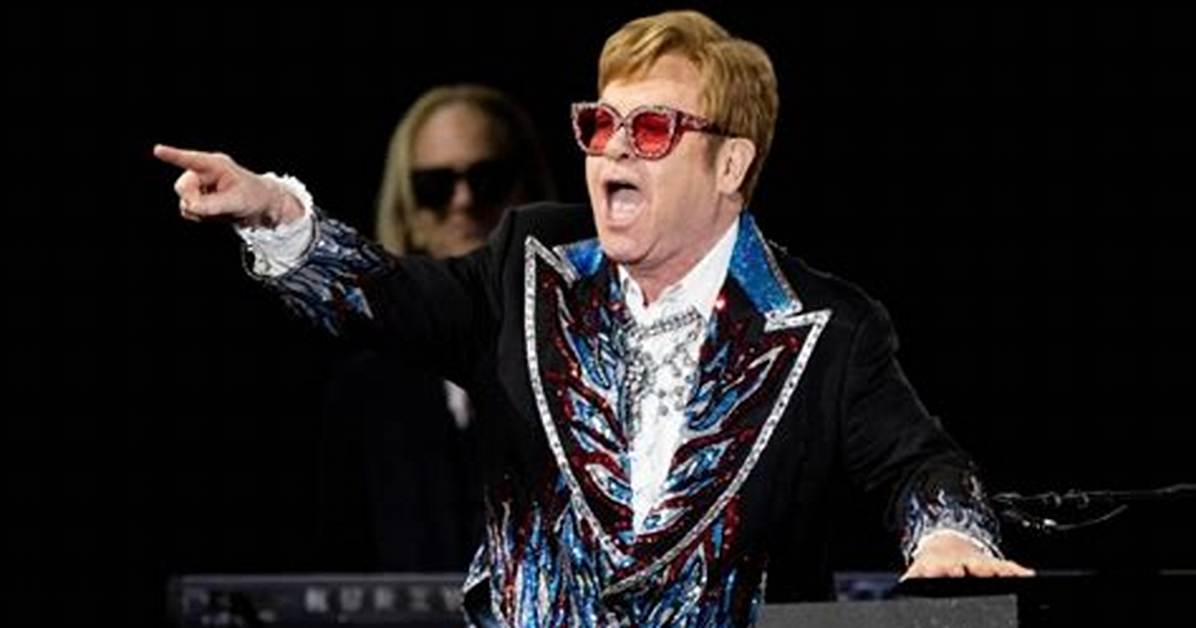Elton John Surprises with Performance at Broadway's 'Lion King' Anniversary