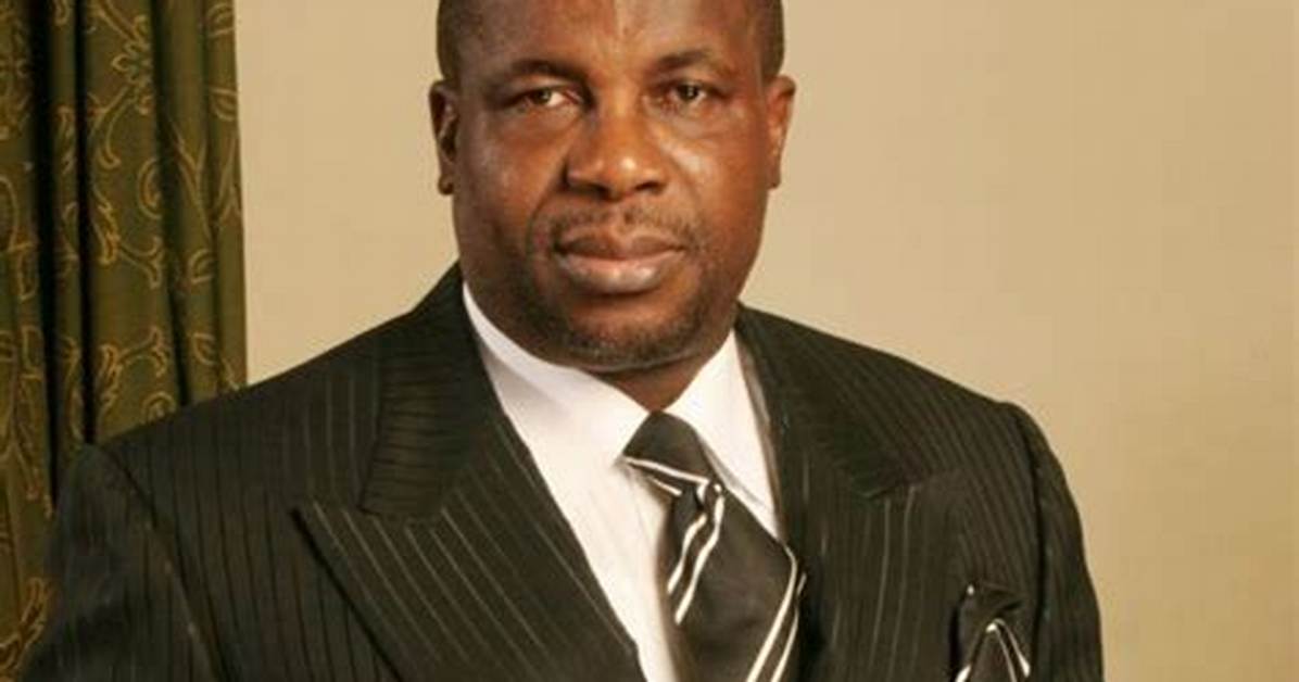 Emeka Offor Biography: Wife, Private Jet, Age, Companies, Net Worth, House & Cars, Plaza, Son, Village