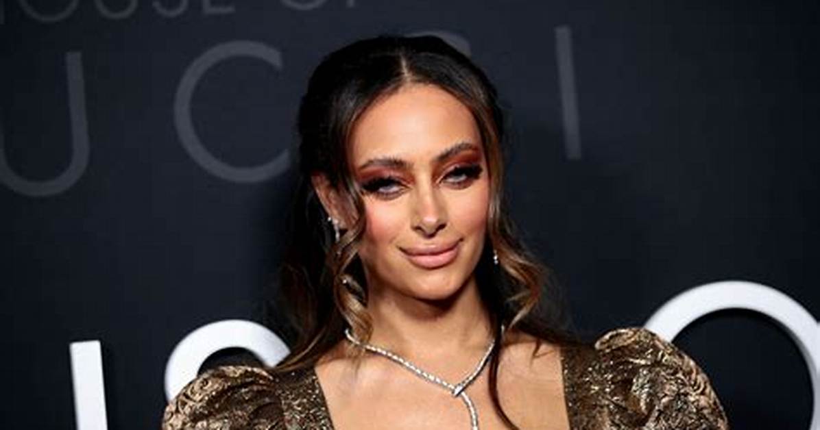 Emira D’spain- First Black Victoria’s Secret Transgender Model