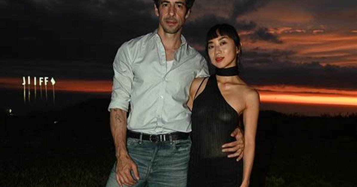 Esteban Lamothe’s Girlfriend: Who Is Esteban Lamothe Dating?