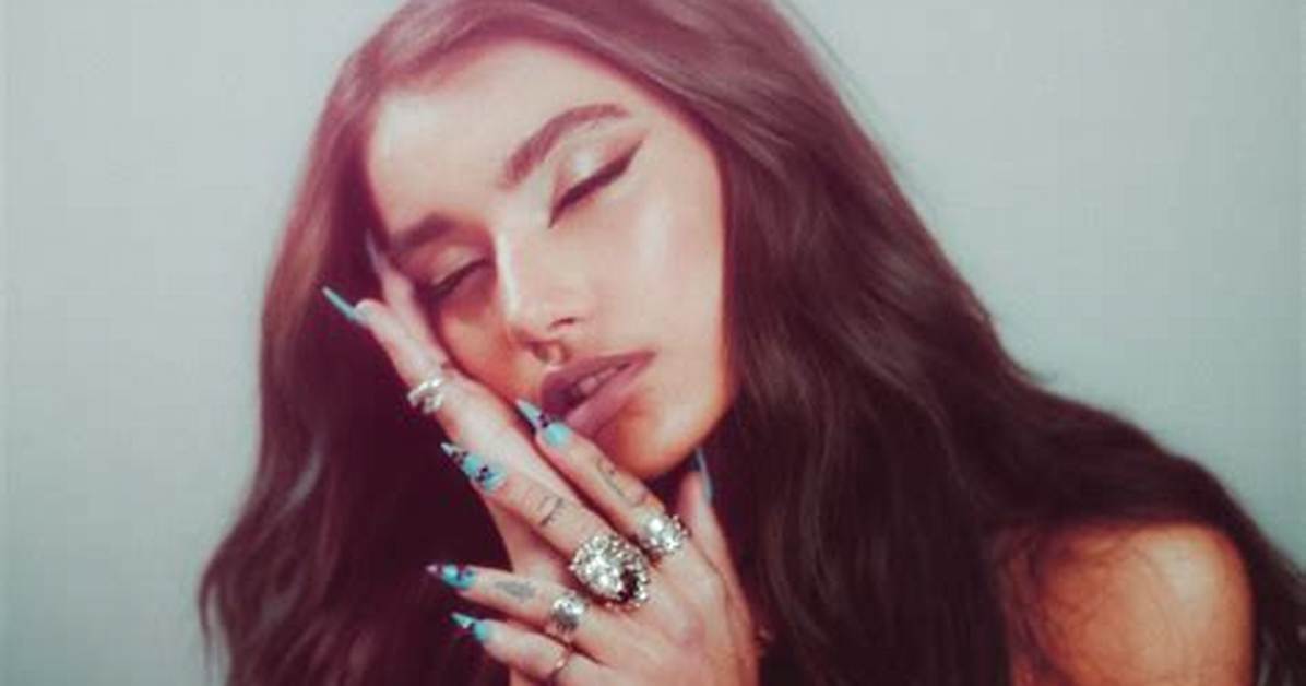 Exclusive: Celebmix Chats with Singer-Songwriter El Mar
