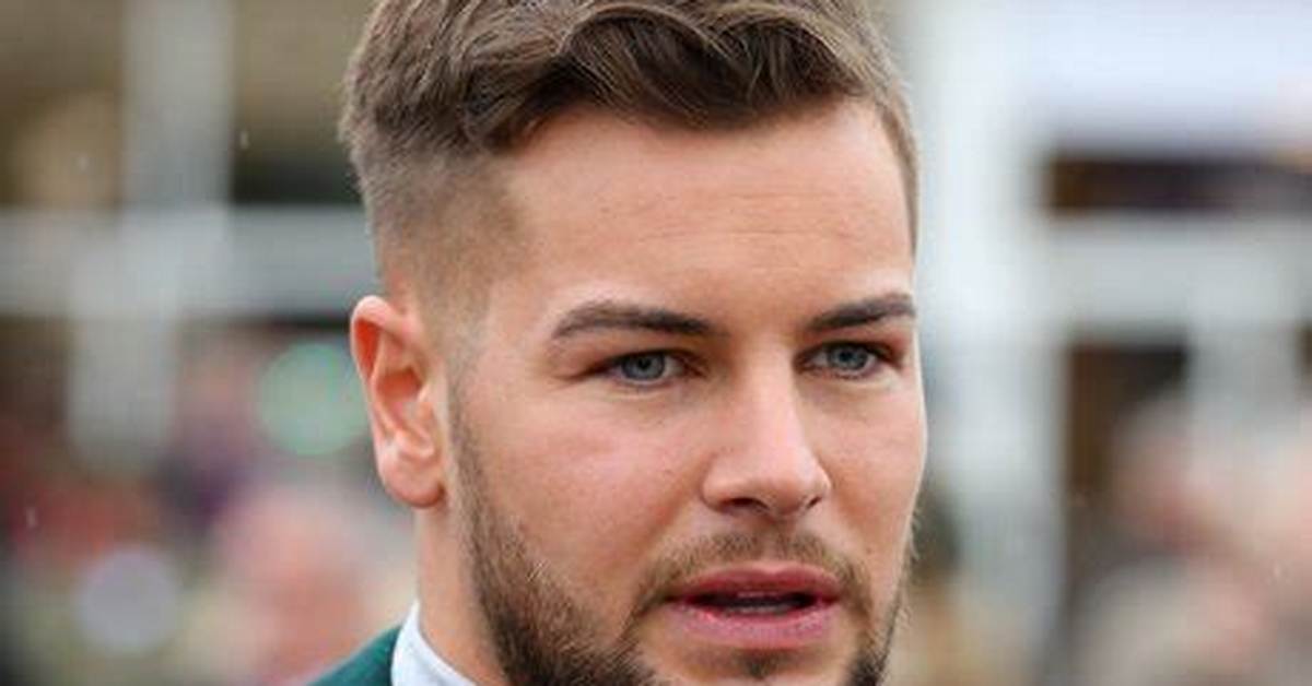 Fame | Chris Hughes (Musician) Net Worth and Salary Income Estimation Apr, 2024