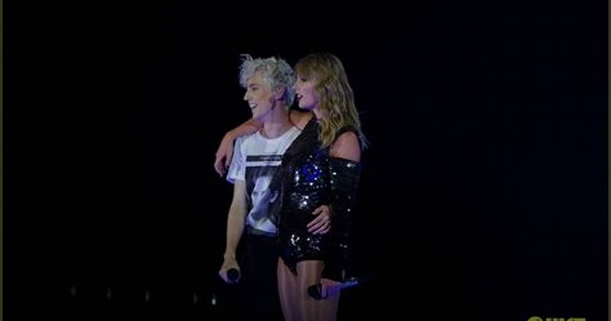 Fans Surprise Troye Sivan at Boston Concert