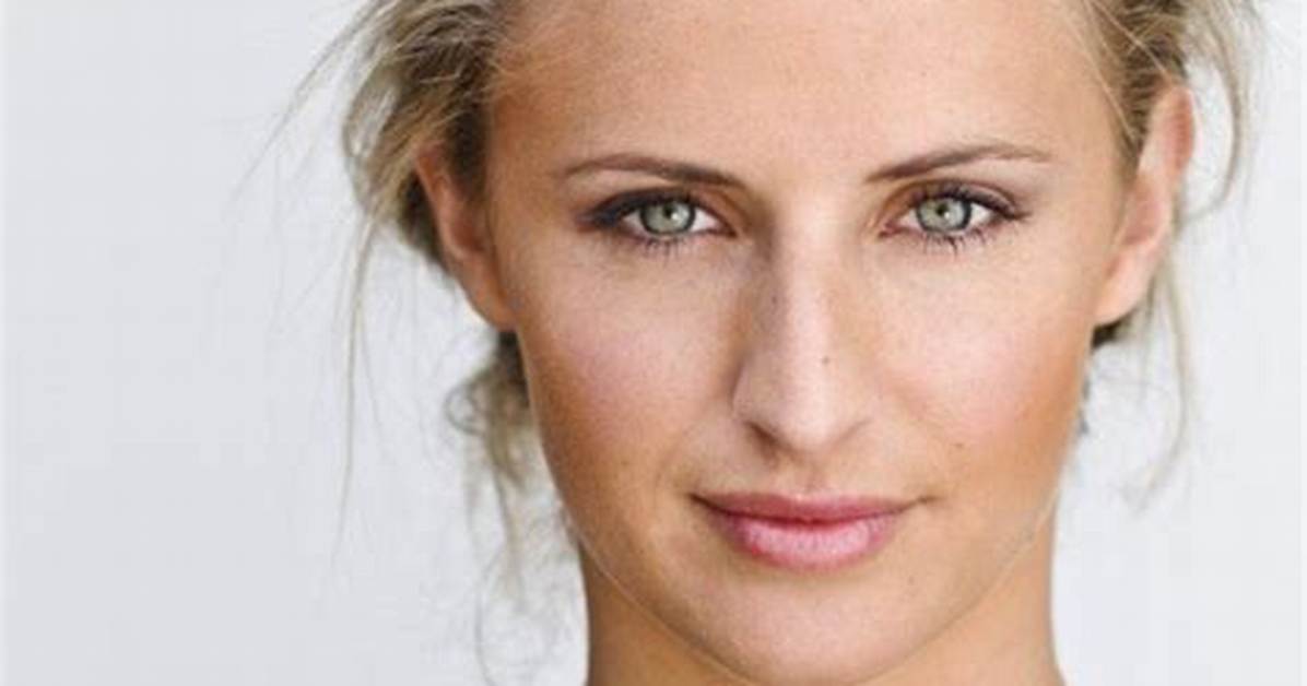 Fleur Saville- Wiki, Age, Height, Net Worth, Husband, Ethnicity