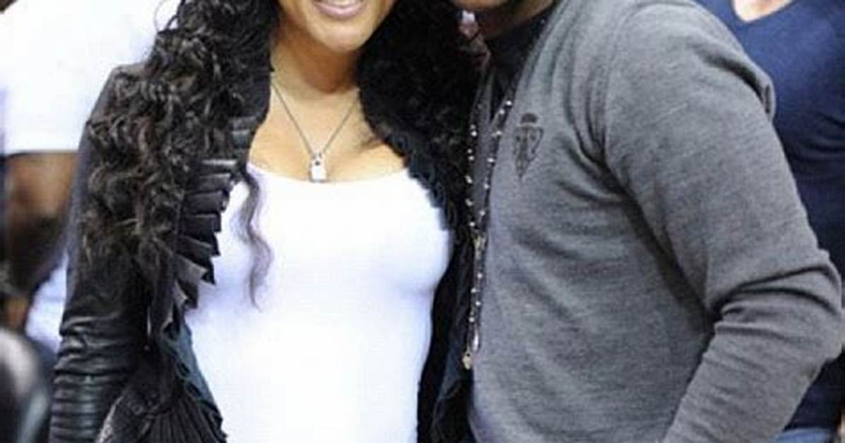 Floyd Mayweather Jr. ’S Ex Shantel Jackson Hires Gloria Allred, Accuses Boxer of Beating and Threatening Her