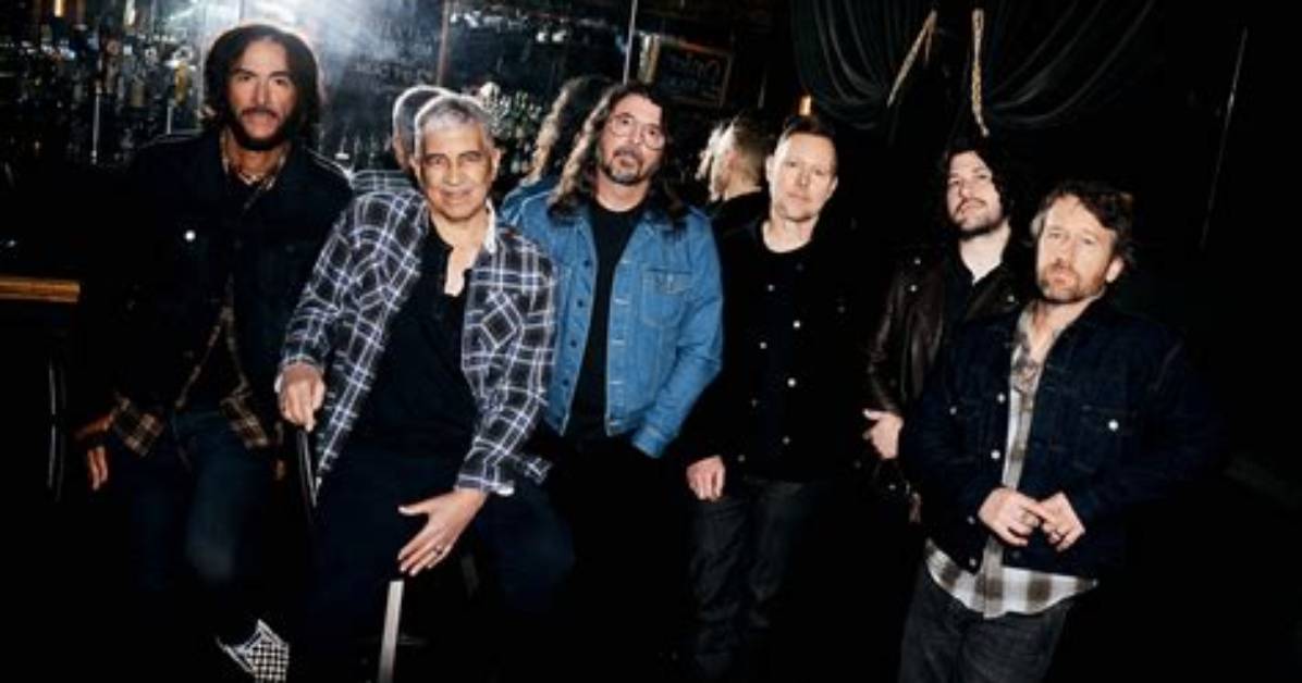 Foo Fighters Release New Single 'The Line'