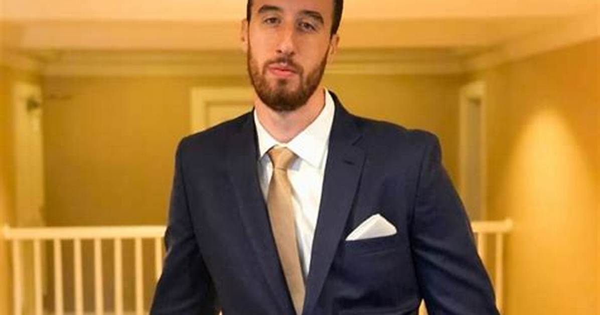Frank Kaminsky Net Worth, Age, Height, Bio, Birthday, Wiki!