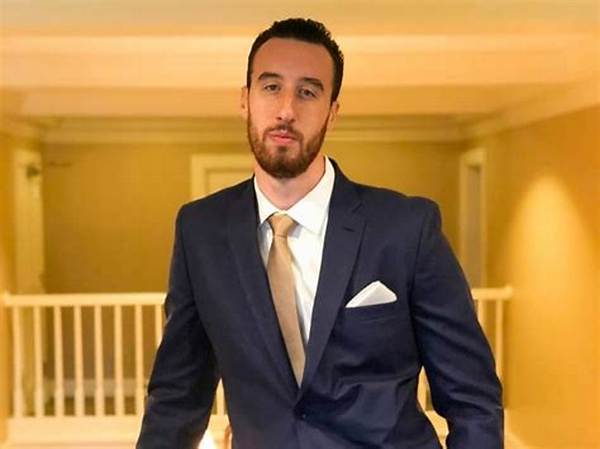 Frank Kaminsky Net Worth, Age, Height, Bio, Birthday, Wiki!