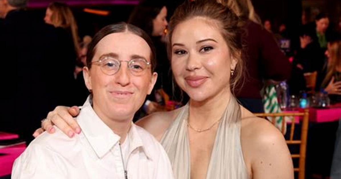 Gabby Windey Bio, Parents, Husband, Children, Siblings, Net Worth