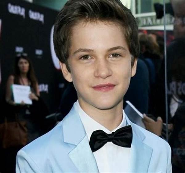 Gabriel Bateman- Wiki, Age, Height, Net Worth, Girlfriend, Ethnicity